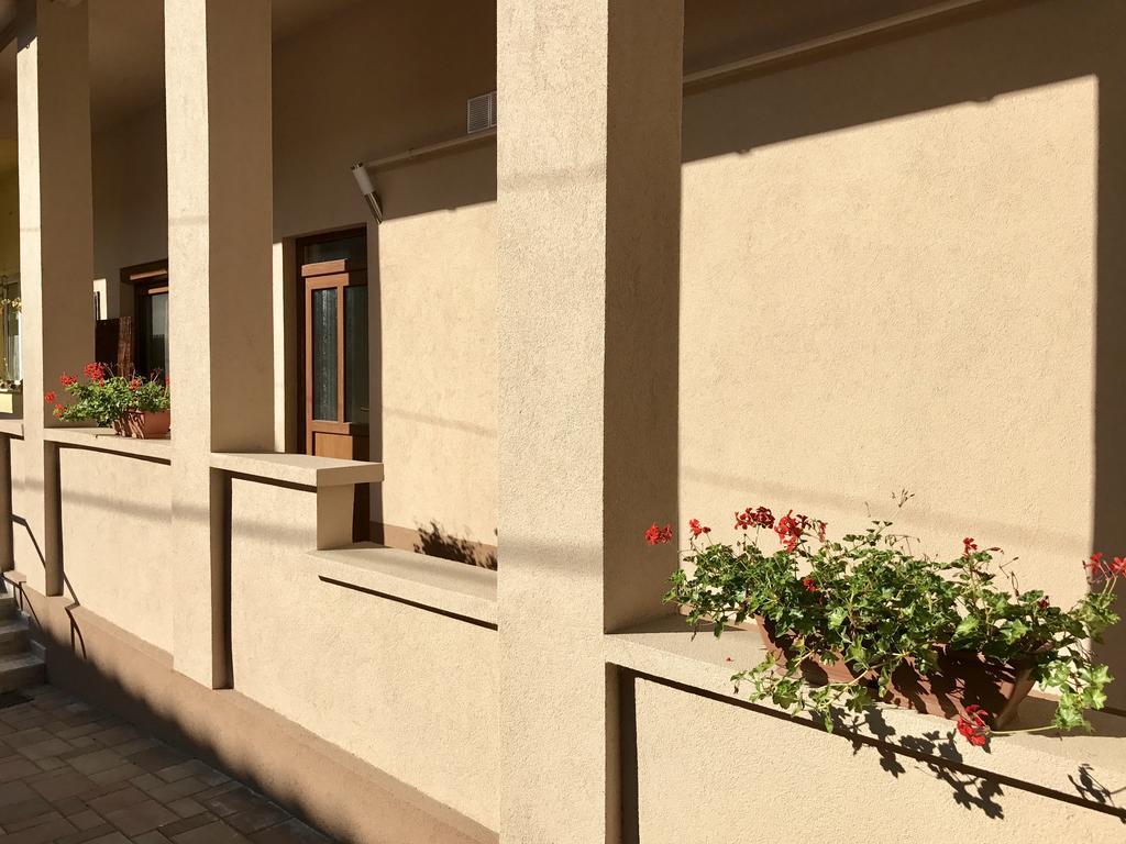 Origo Vendeghaz Hotel Sárospatak Exterior photo